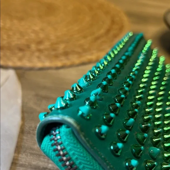 129. Christian Louboutin Green Zippy long wallet w/CoA - Picture 10 of 14